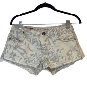 1st Kiss Womens Short Size 7 Button Pockets Unhem
